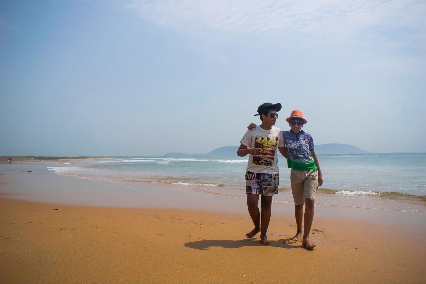 Bheemili Beach, Bheemunipatnam, Visakhapatnam - 662 km from Hyderabad