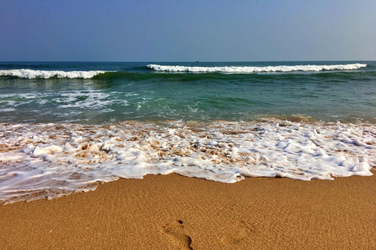 Yarada Beach, Visakhapatnam - 632 km from Hyderabad