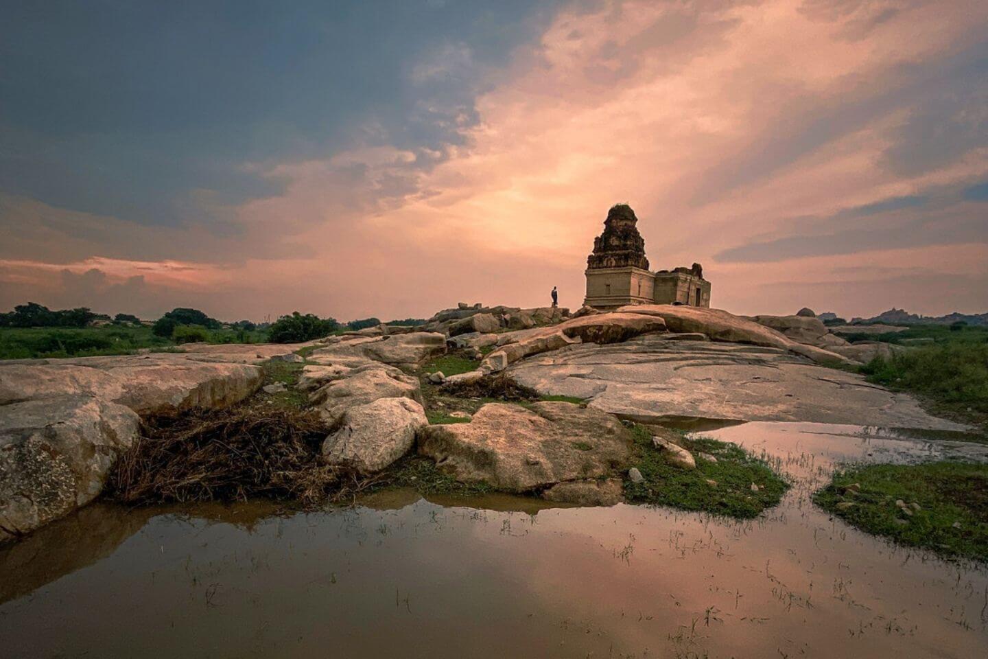 Hampi Most famous Heritage places to visit near Hyderabad with family and friends under 400 km
