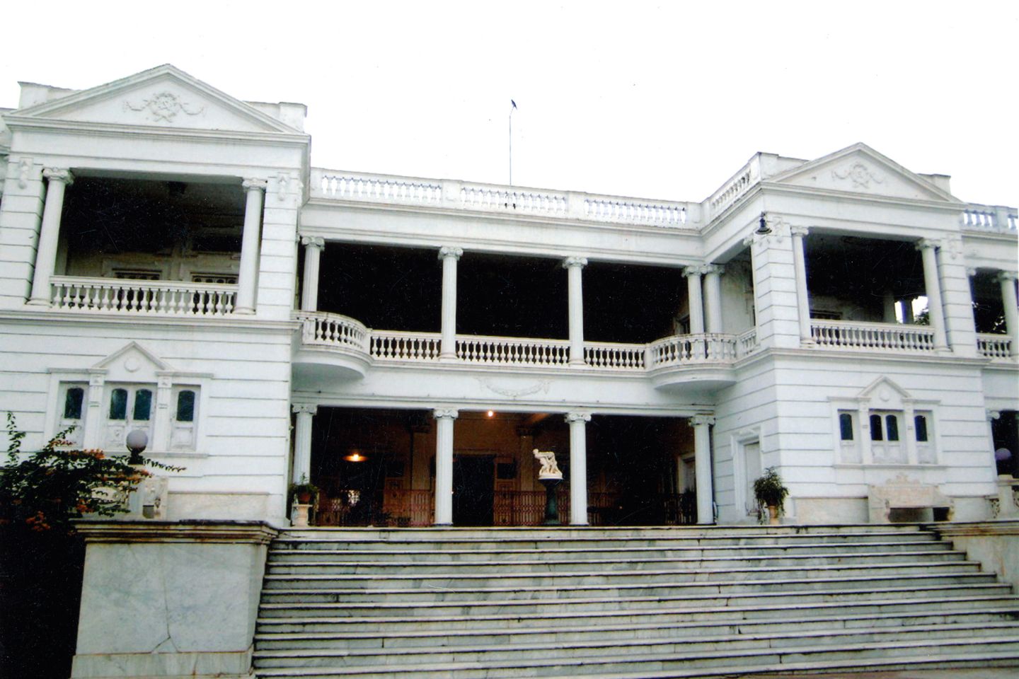 Gyan Bagh Palace