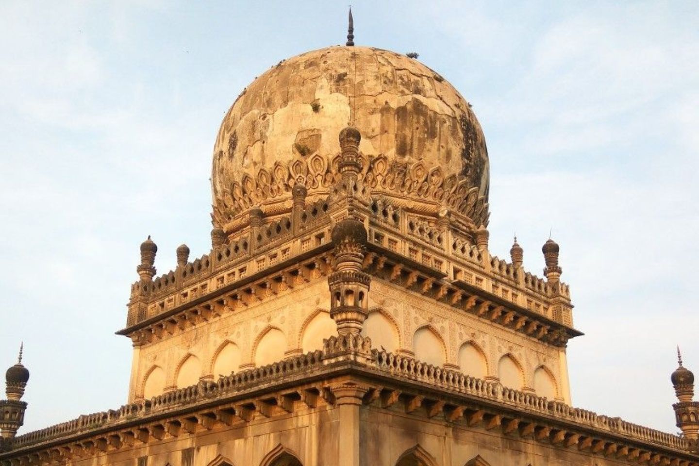 Fantastic Hyderabad Tour Package for 3 Days / 2 Nights (Price & Itinerary)