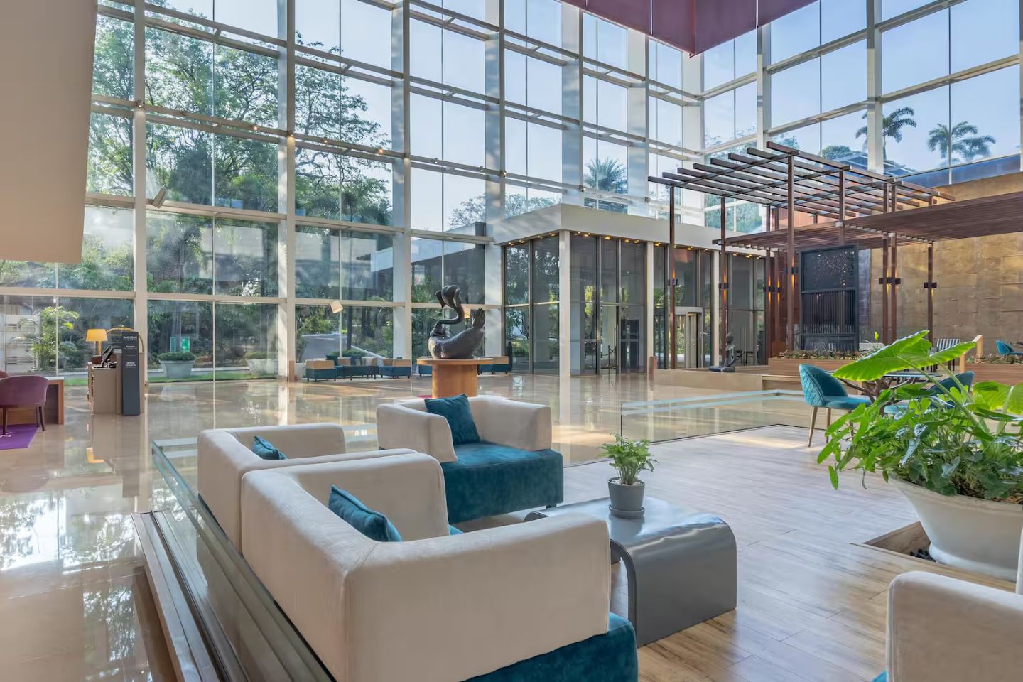 Hotel Radisson Blu Hyderabad