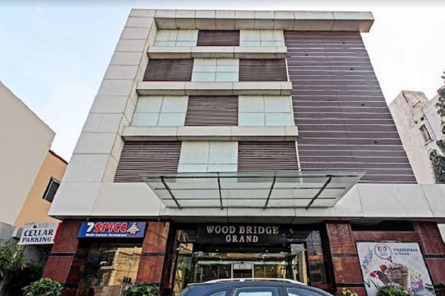 Hotel Wood Bridge Grand Hyderabad