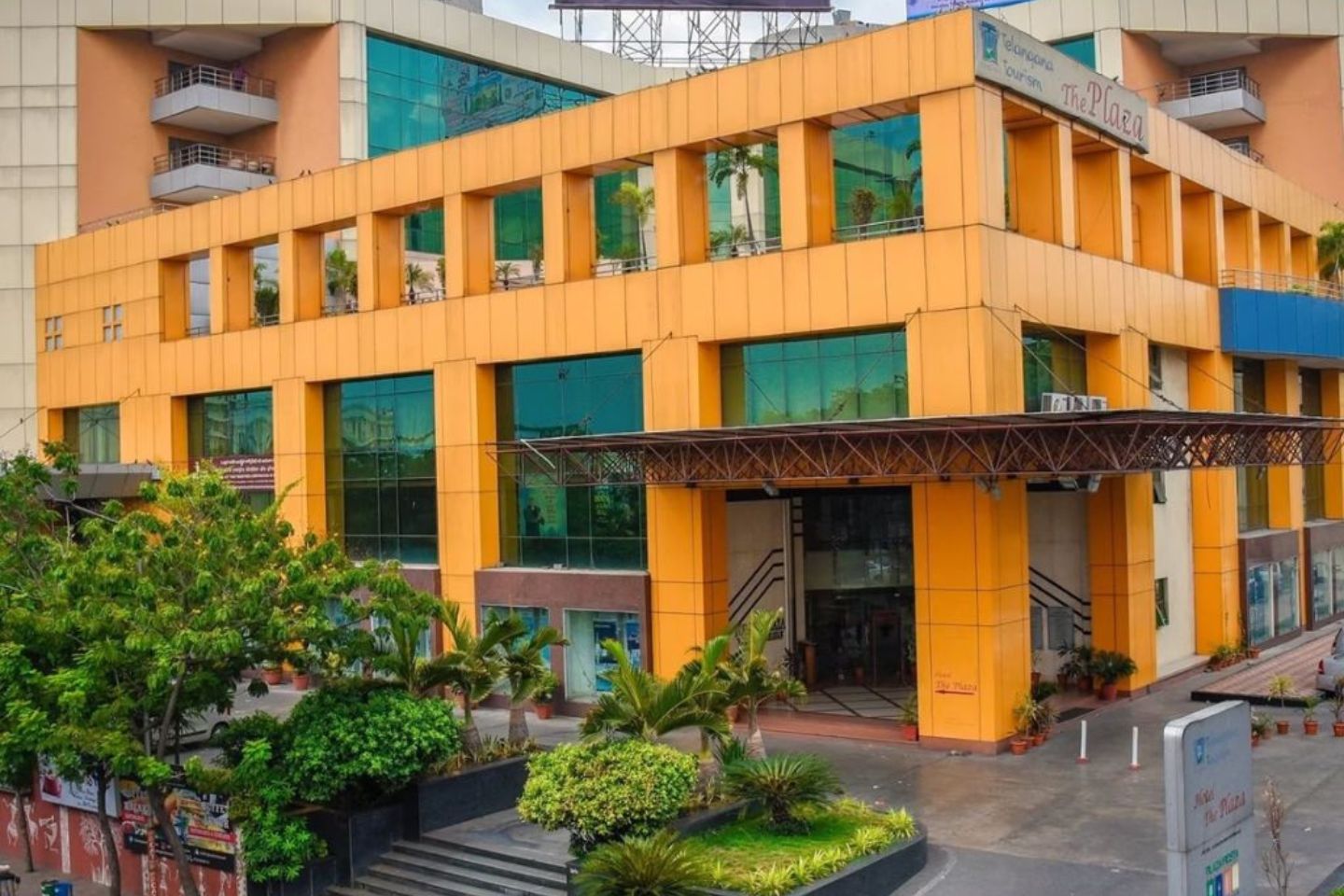 Hotel Haritha Plaza Begumpet Hyderabad