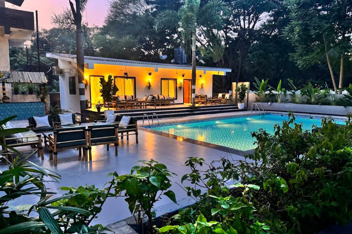 Button Eyes Resort Hyderabad